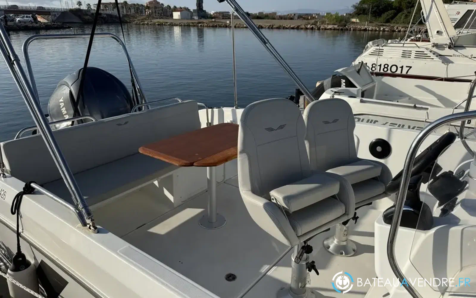 slider 5 Beneteau Flyer 8 SUNdeck