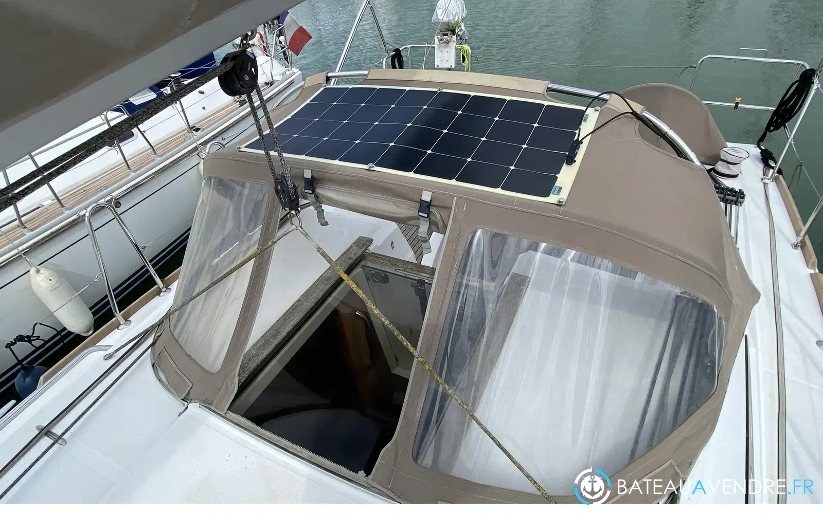 slider 18 Jeanneau Sun Odyssey 349