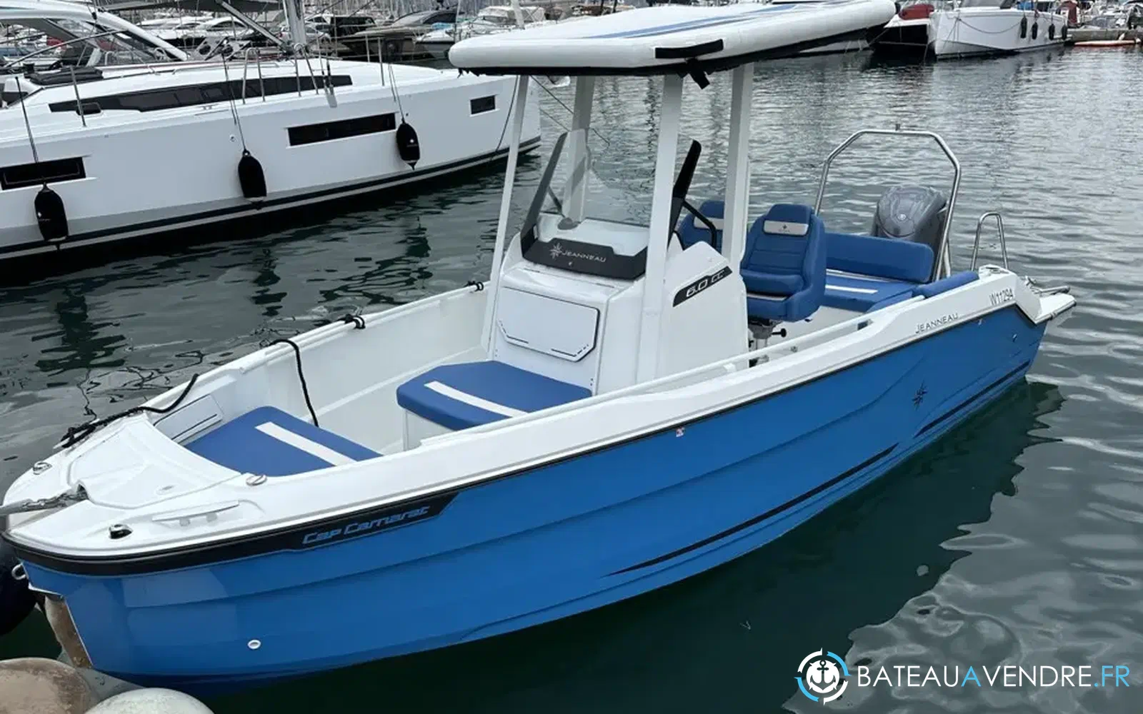 slider 0 Jeanneau Cap Camarat