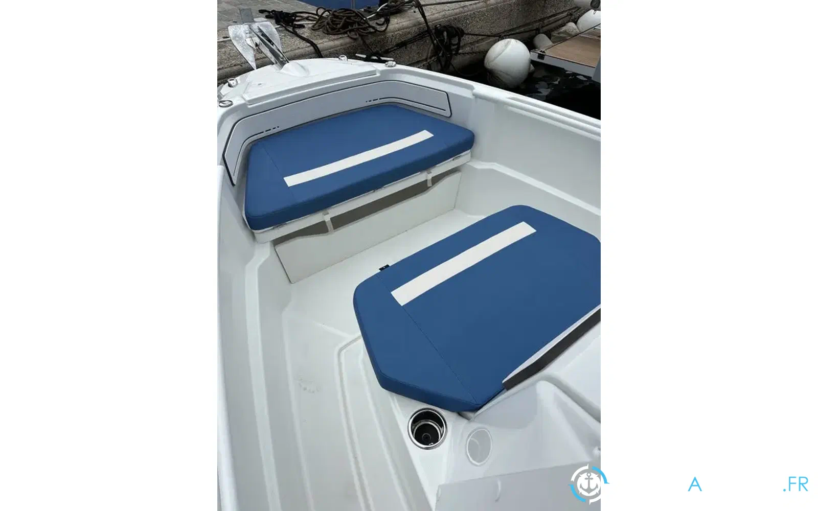 slider 15 Jeanneau Cap Camarat