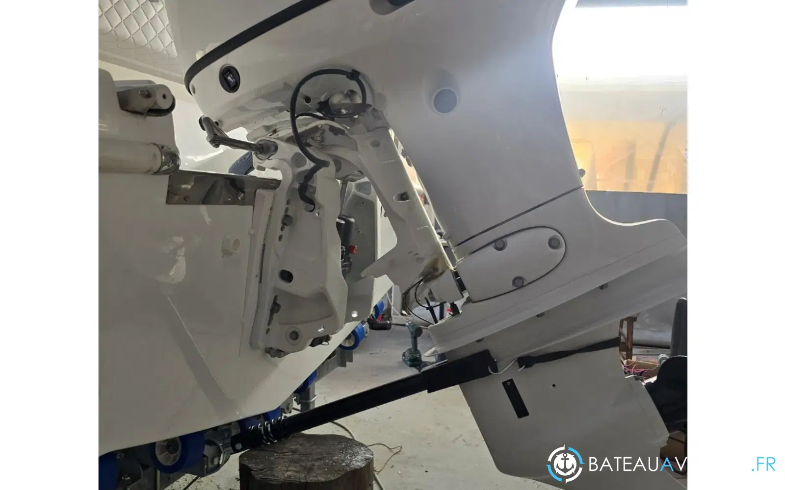 slider 6 Idea Marine moteur Suzuki 115 cv
