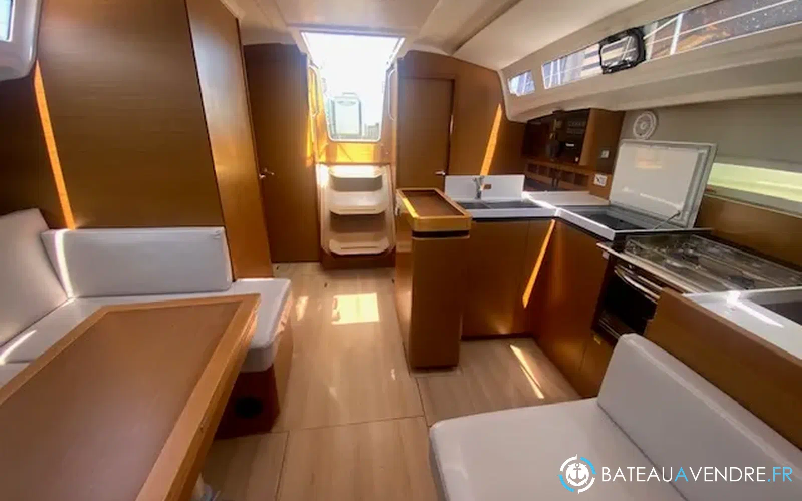 slider 25 Jeanneau Sun Odyssey 410