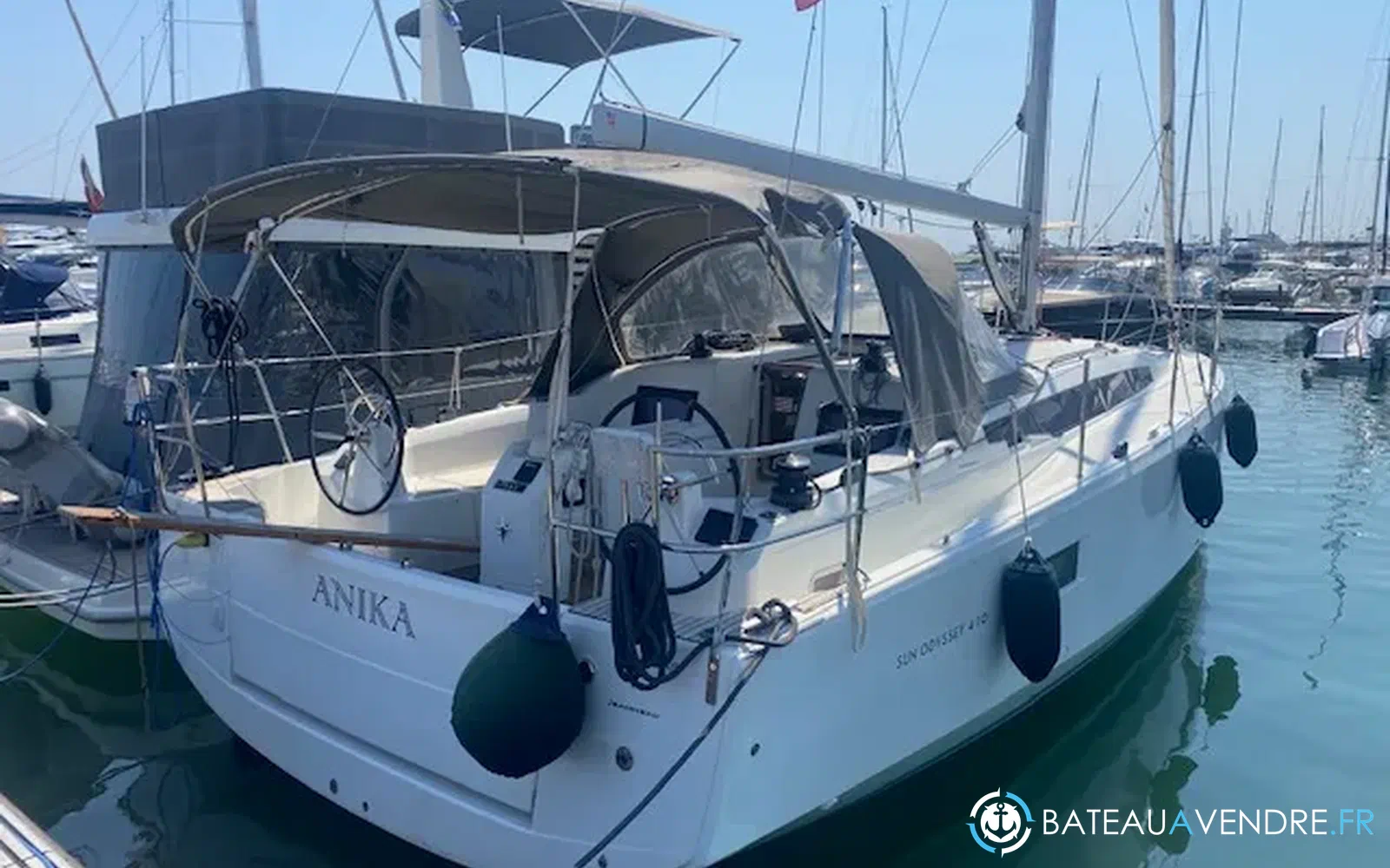 slider 1 Jeanneau Sun Odyssey 410
