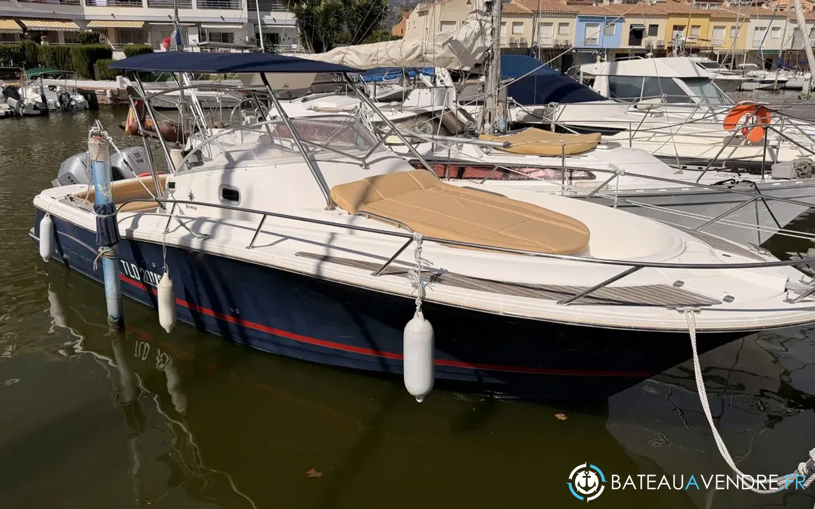 slider 0 Jeanneau Cap Camarat 925 WA