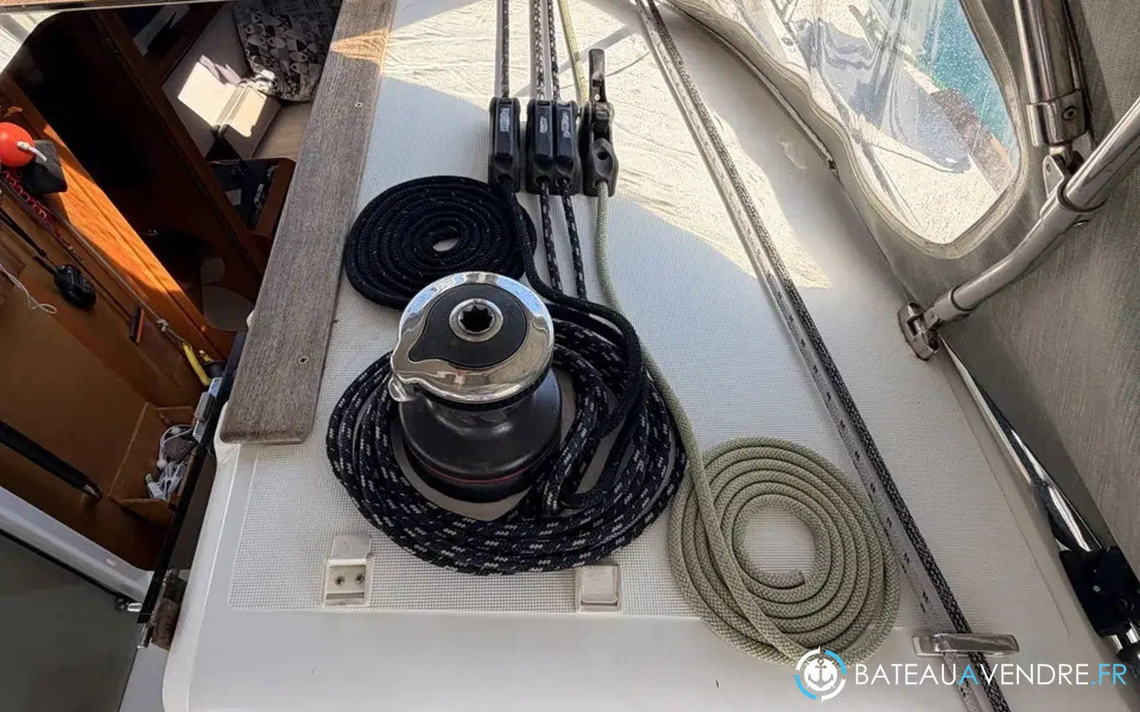slider 16 Jeanneau Sun Odyssey 349