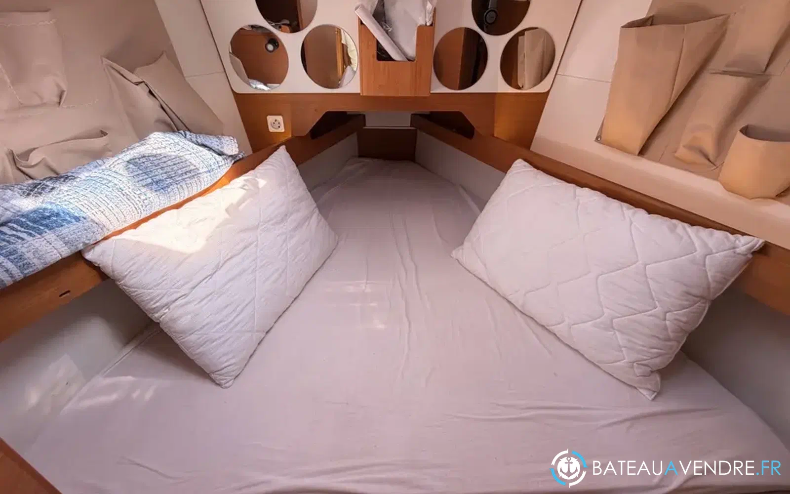 slider 26 Jeanneau Sun Odyssey 349