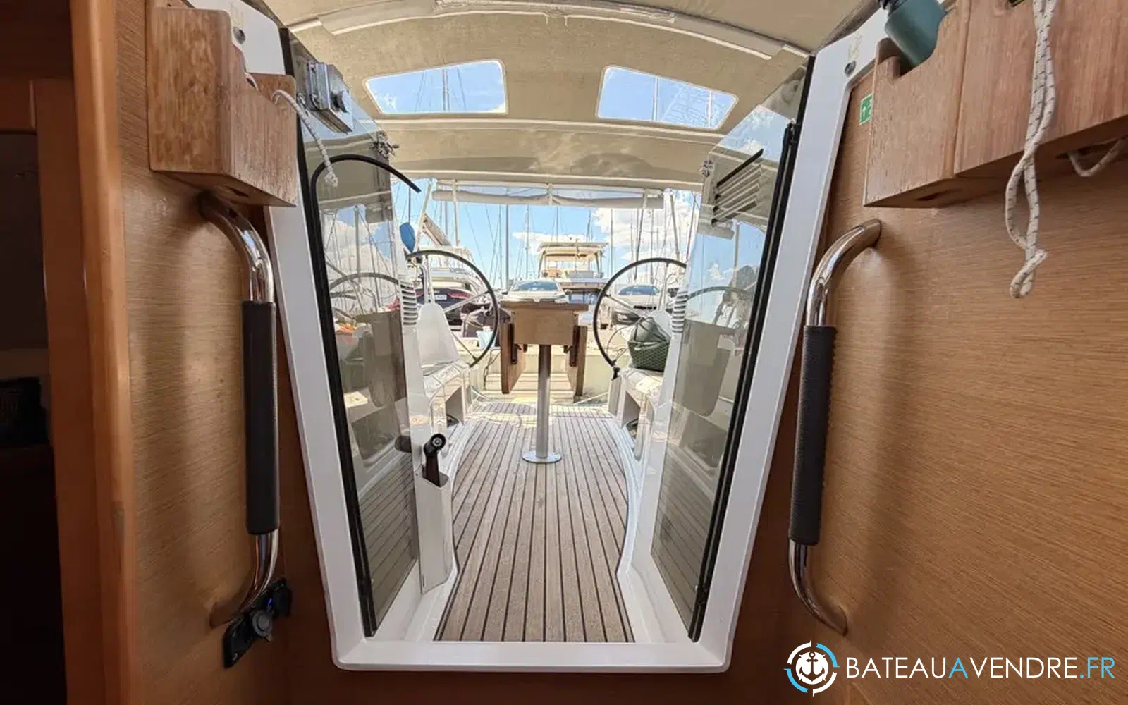slider 30 Jeanneau Sun Odyssey 349
