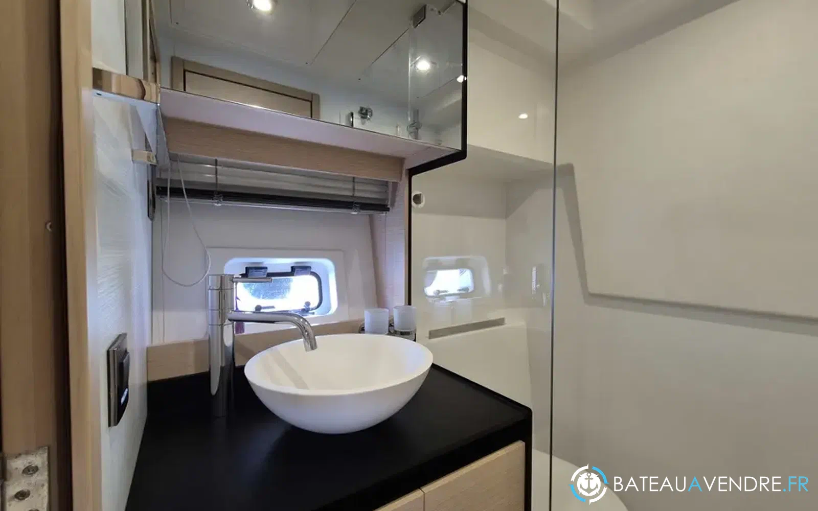 slider 9 Prestige Yachts 420 Fly