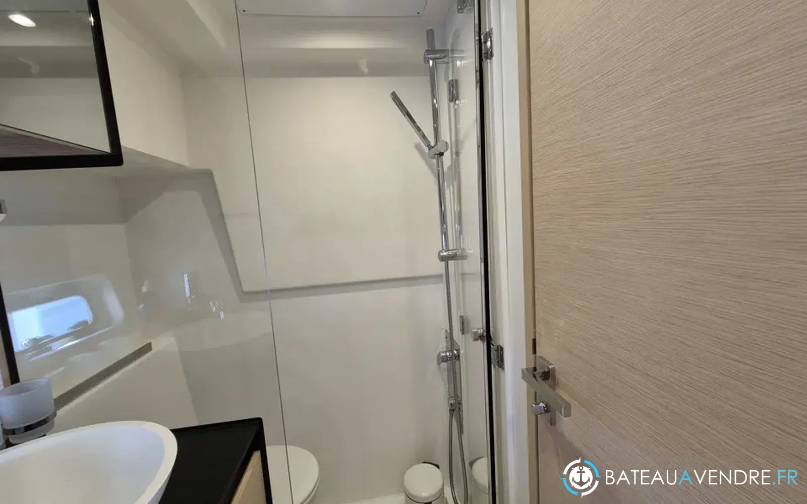 slider 16 Prestige Yachts 420 Fly