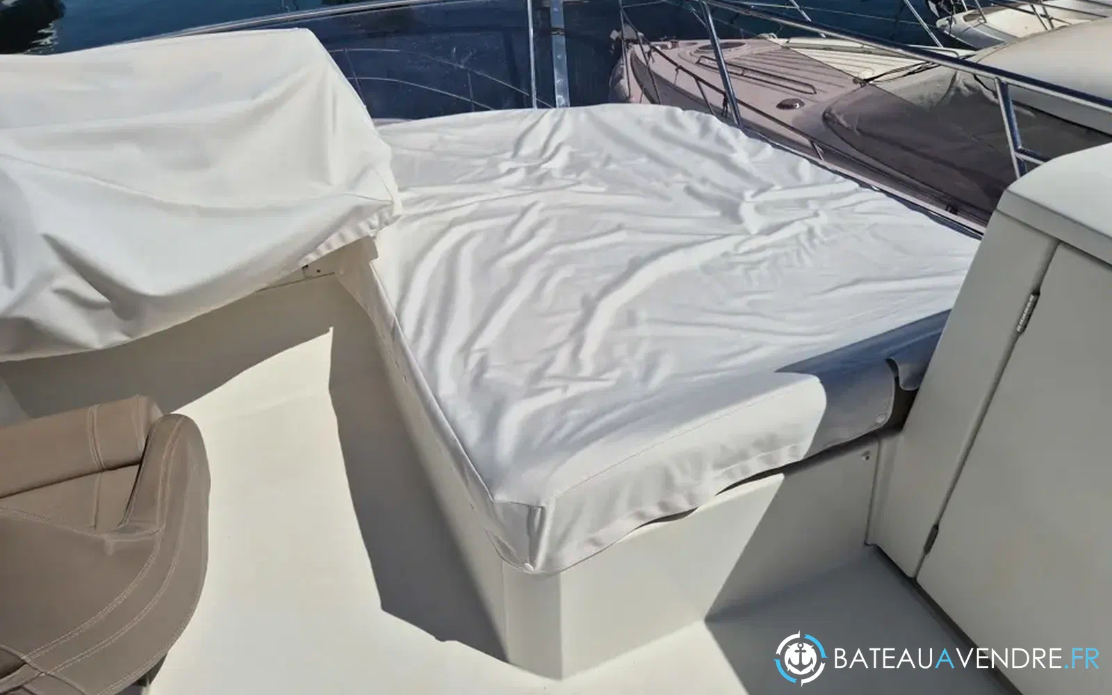 slider 23 Prestige Yachts 420 Fly