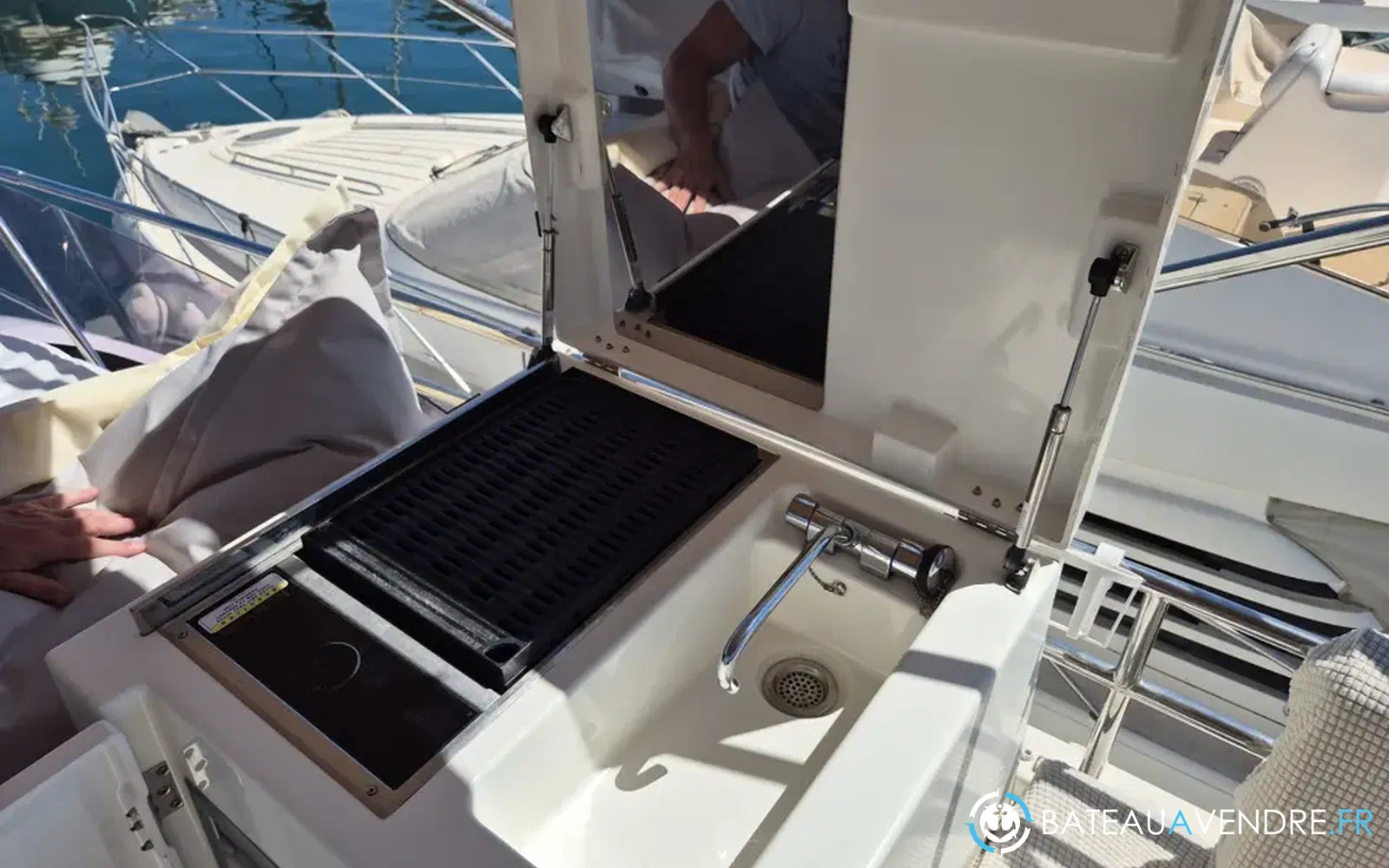 slider 34 Prestige Yachts 420 Fly