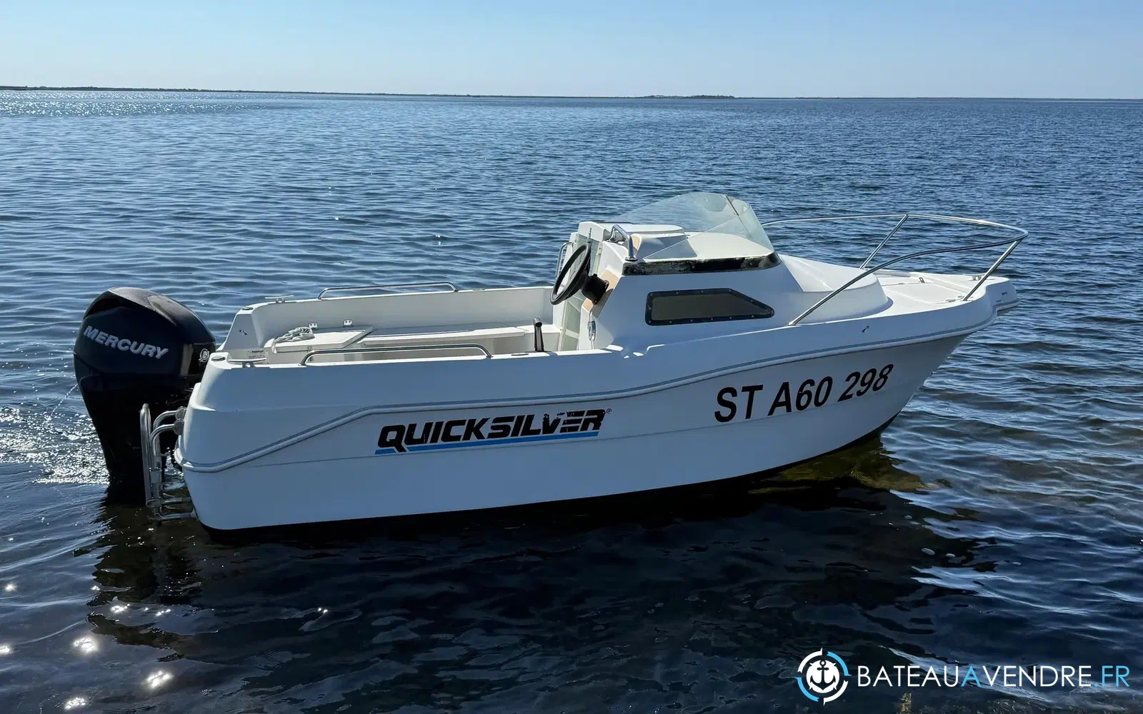 slider 0 Quicksilver 435 Cabine