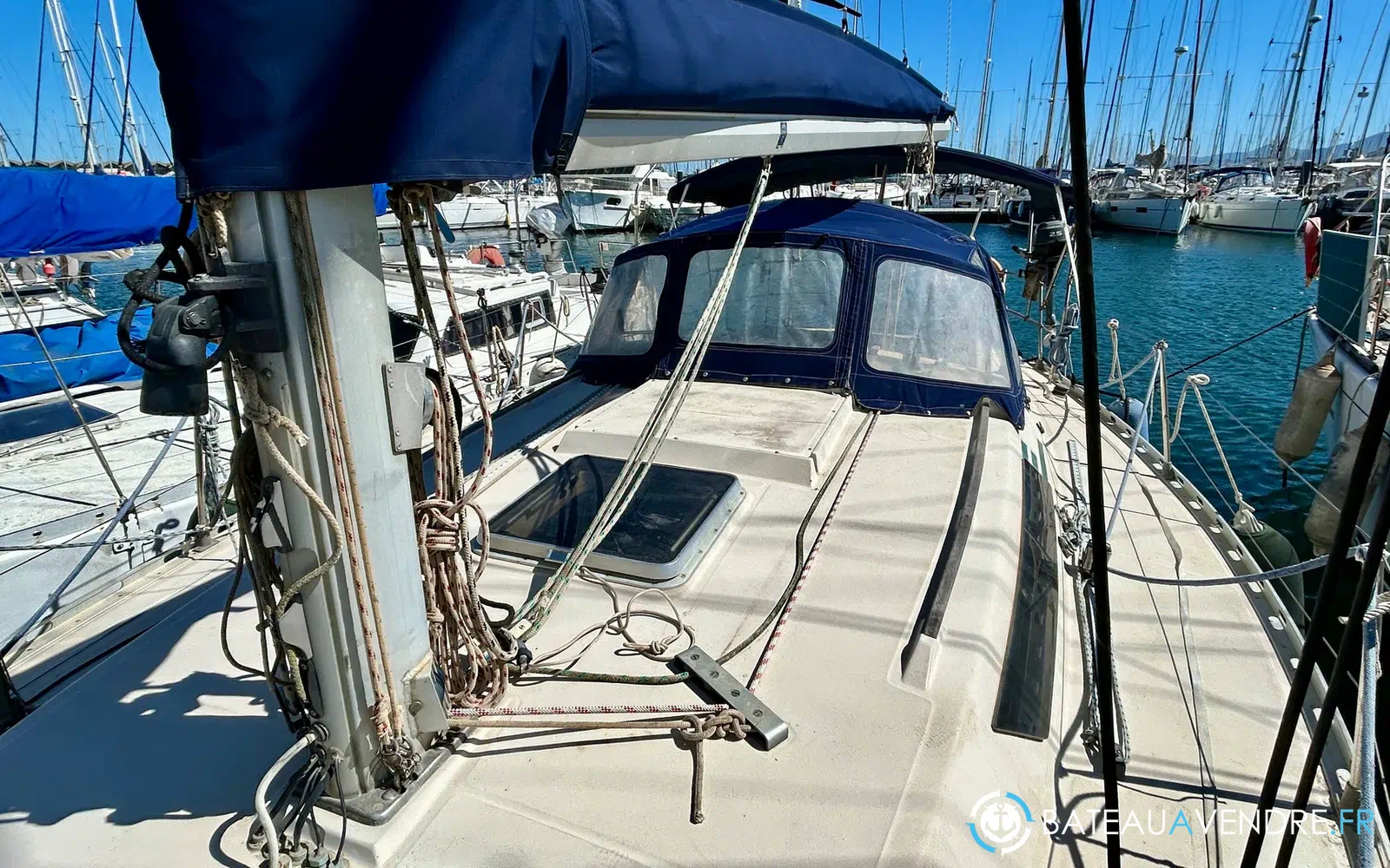 slider 13 Beneteau First 35