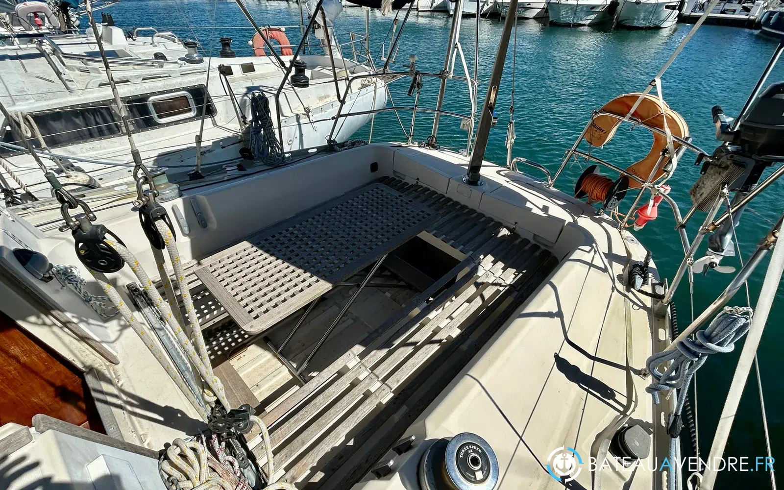 slider 16 Beneteau First 35