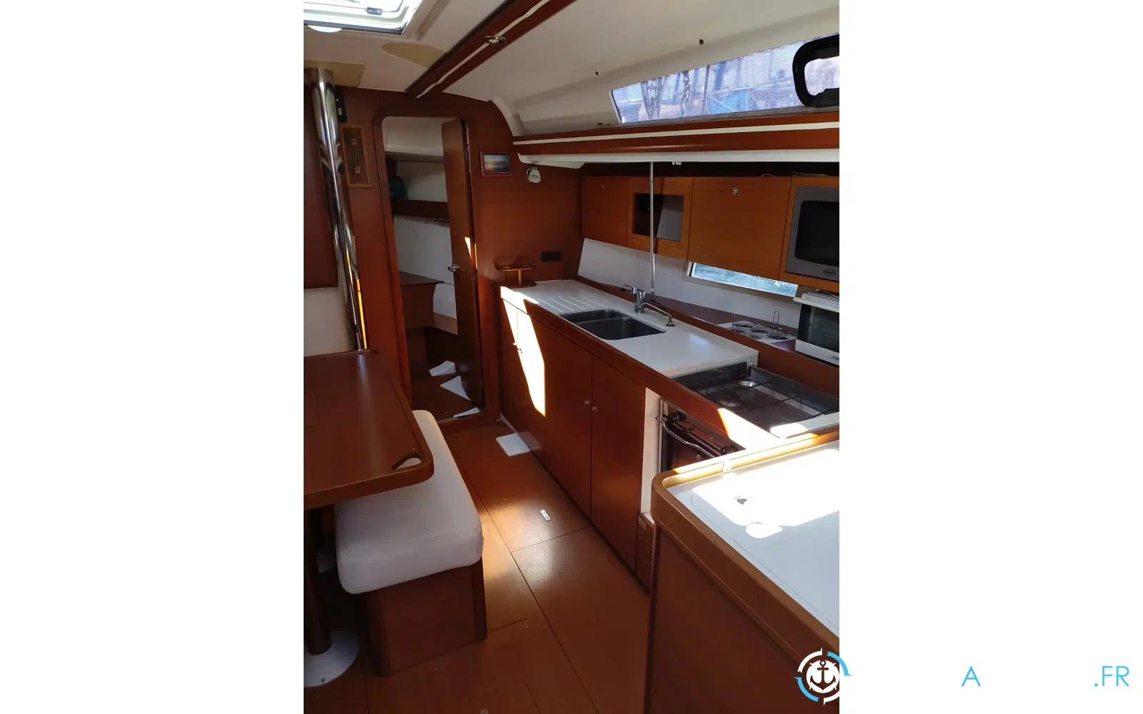 slider 11 Dufour 375