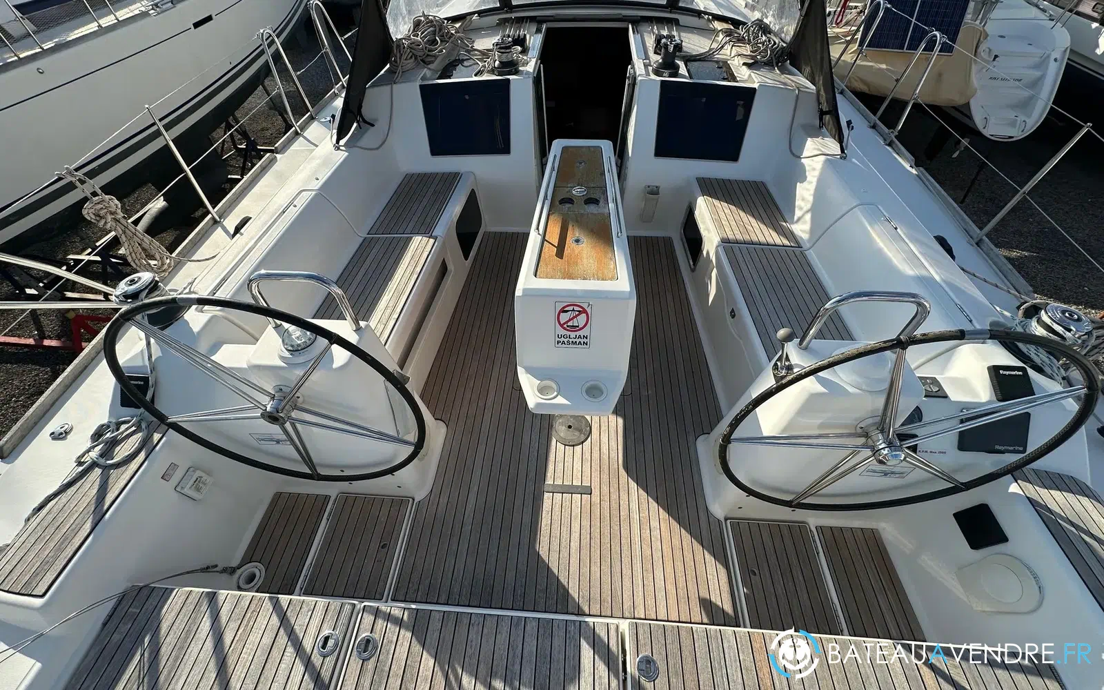 slider 16 Dufour 460 Grand Large