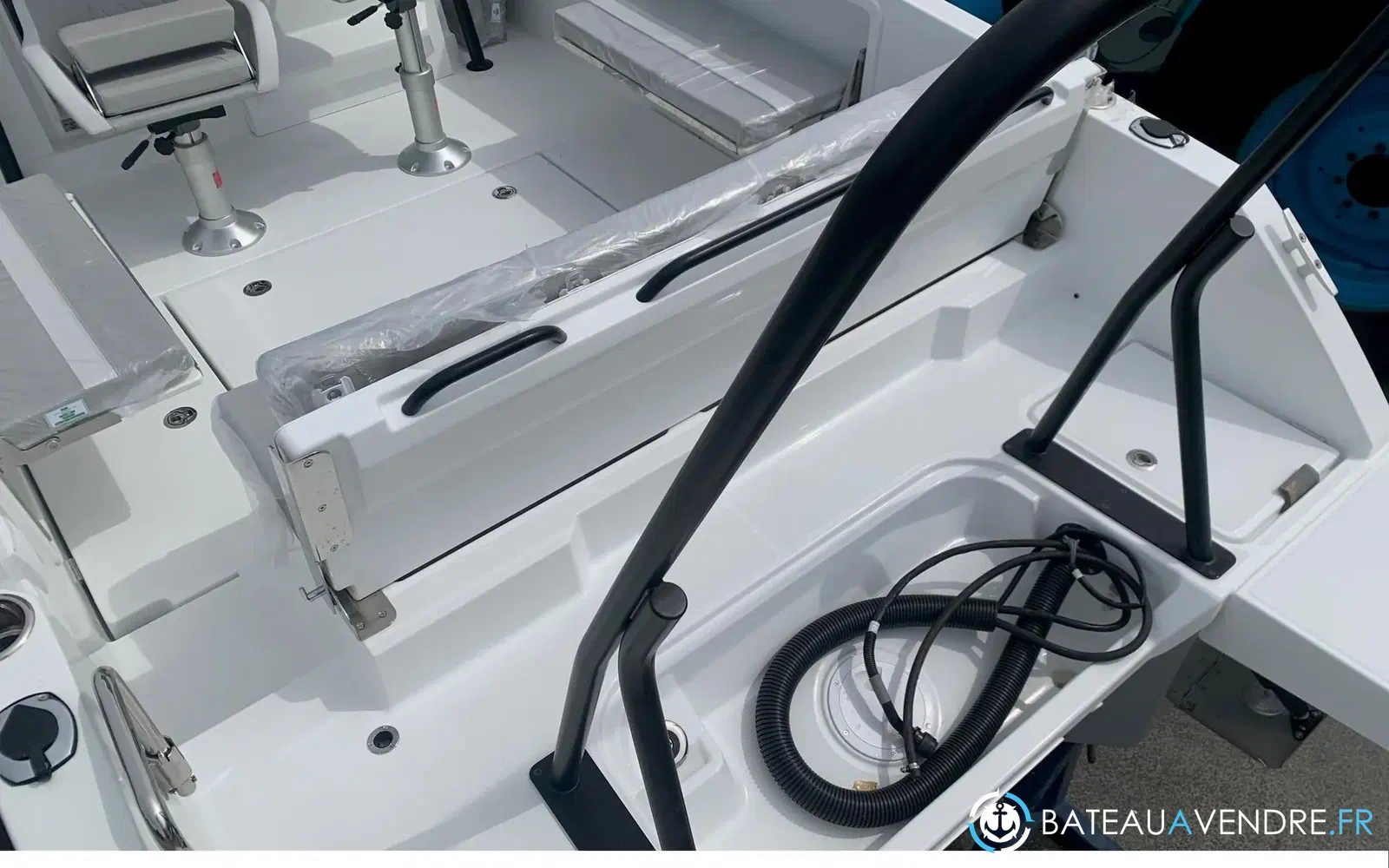 slider 12 Beneteau Flyer 8 SPACEdeck V2