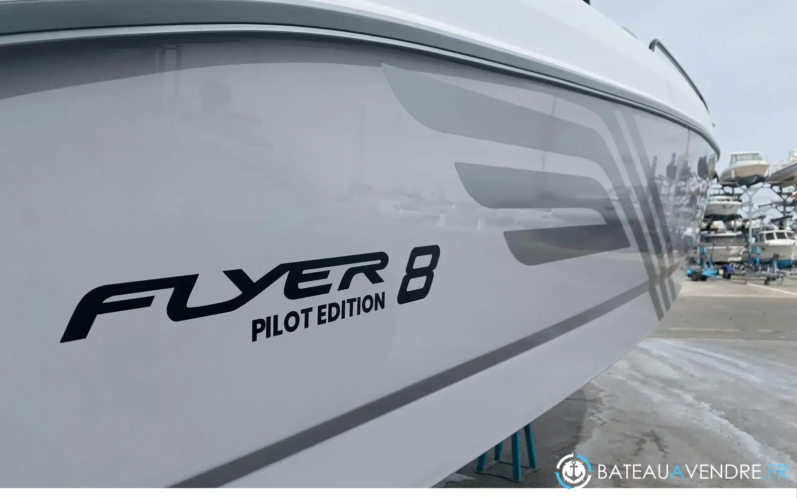 slider 2 Beneteau Flyer 8 SPACEdeck V2