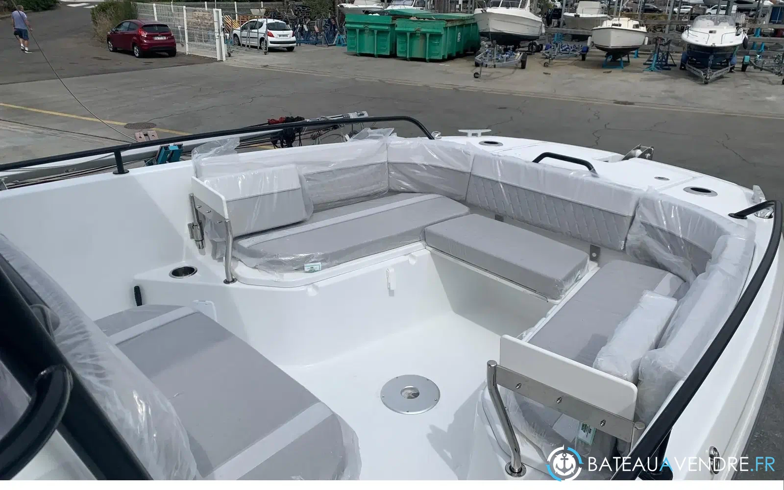 slider 3 Beneteau Flyer 8 SPACEdeck V2