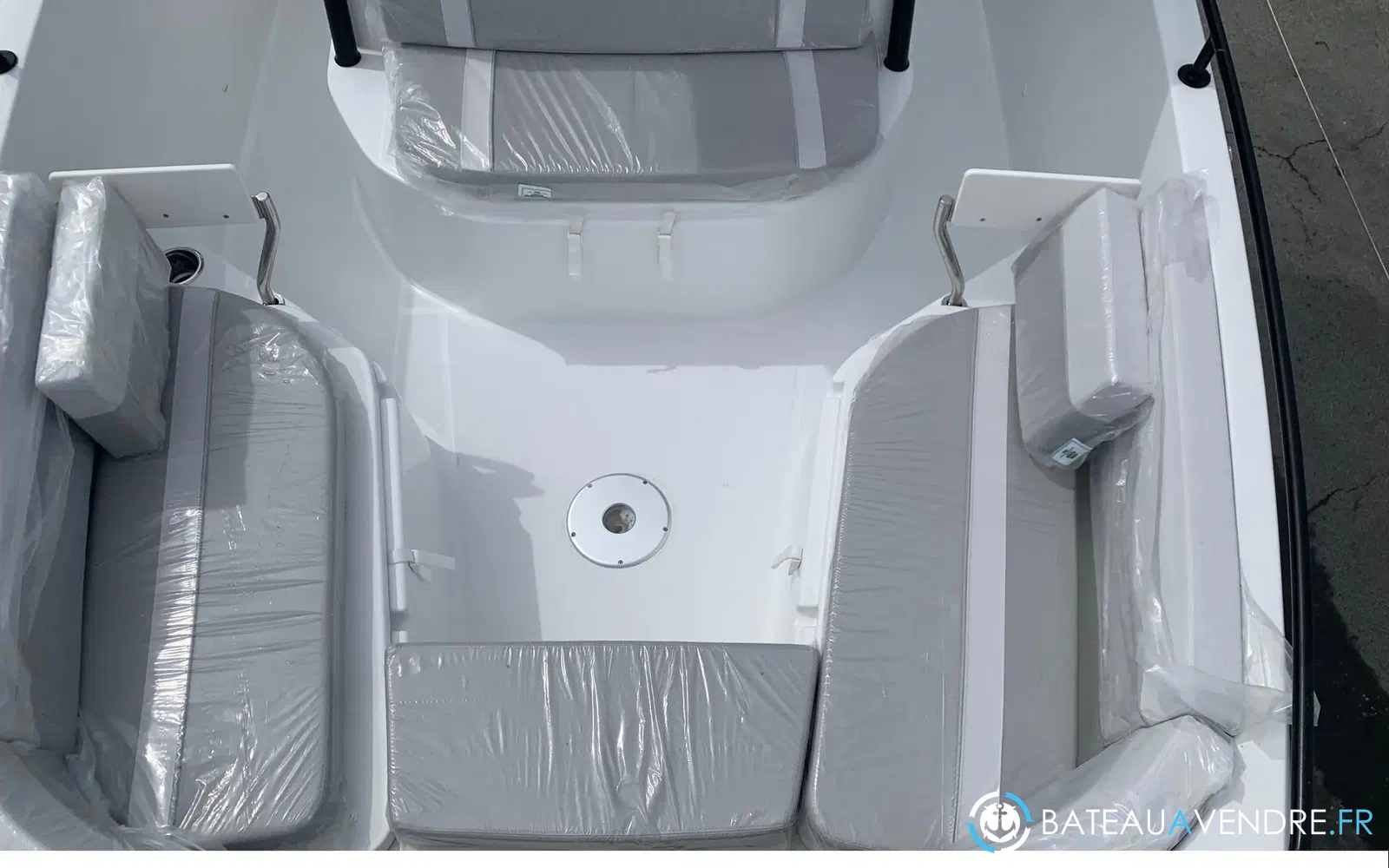 slider 5 Beneteau Flyer 8 SPACEdeck V2