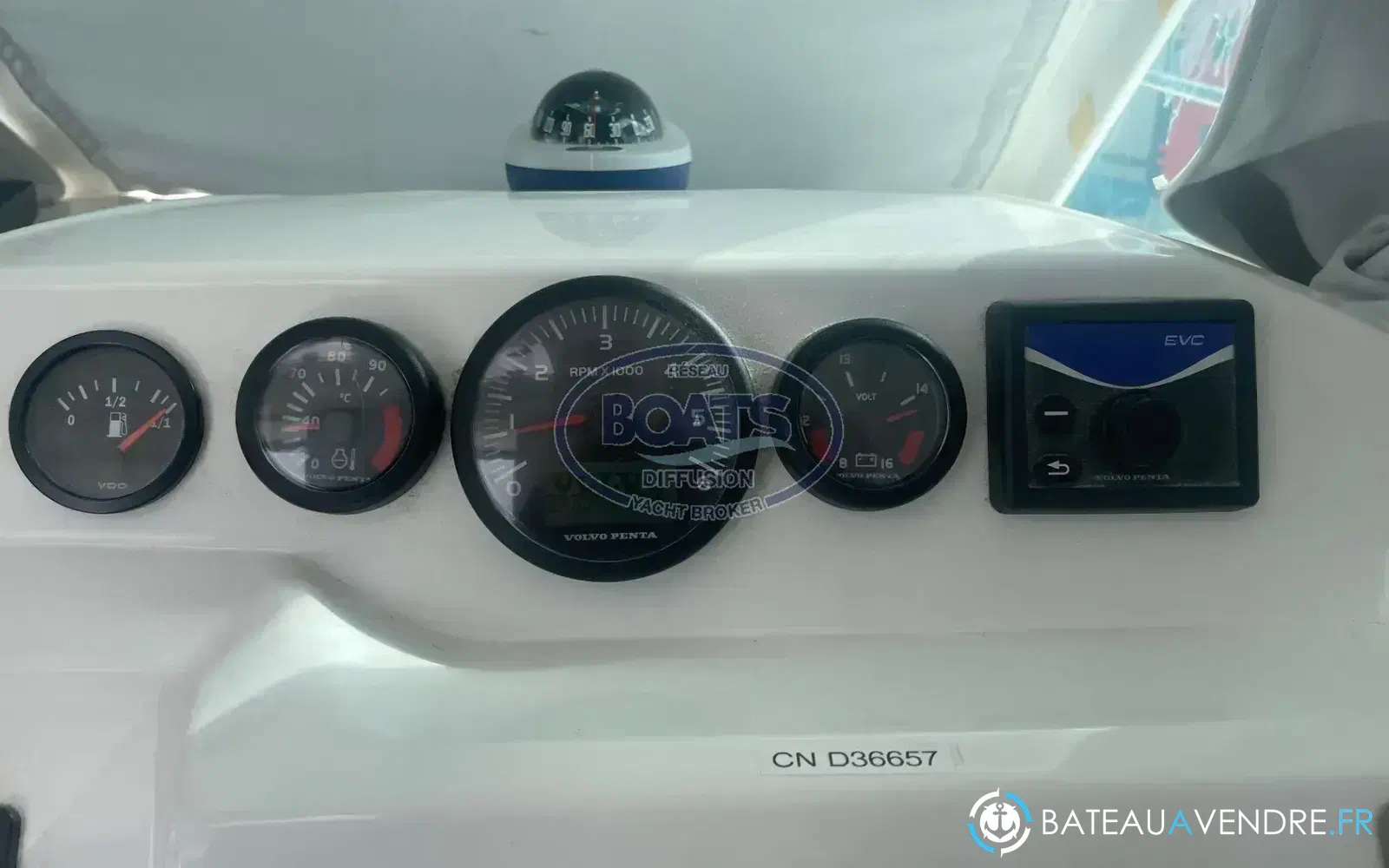 slider 11 Beneteau Antares 6