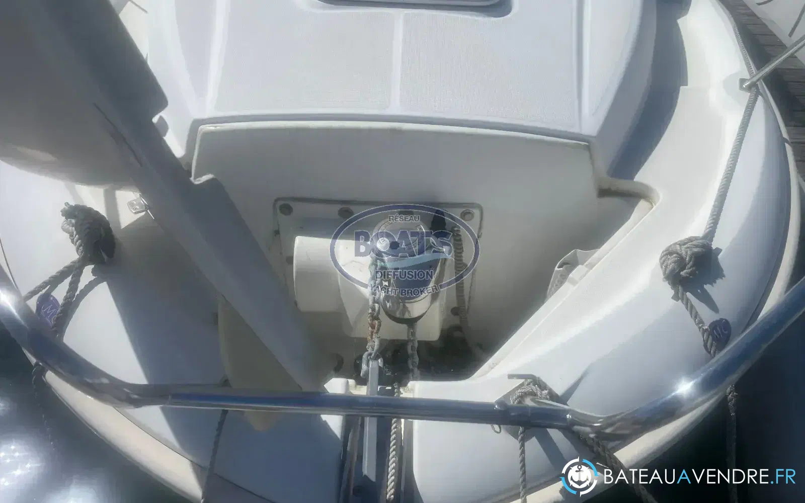 slider 13 Beneteau Antares 6