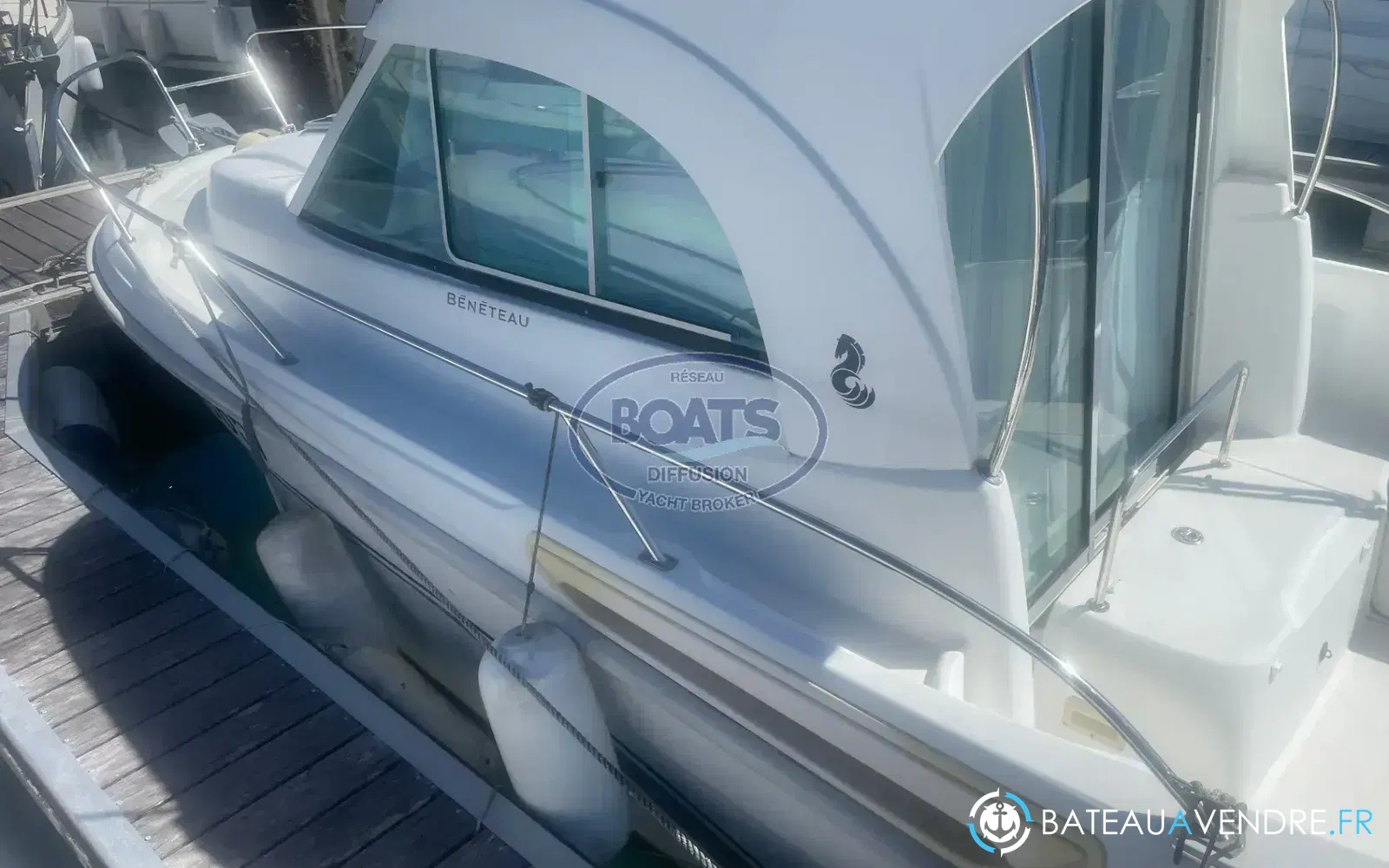 slider 1 Beneteau Antares 6