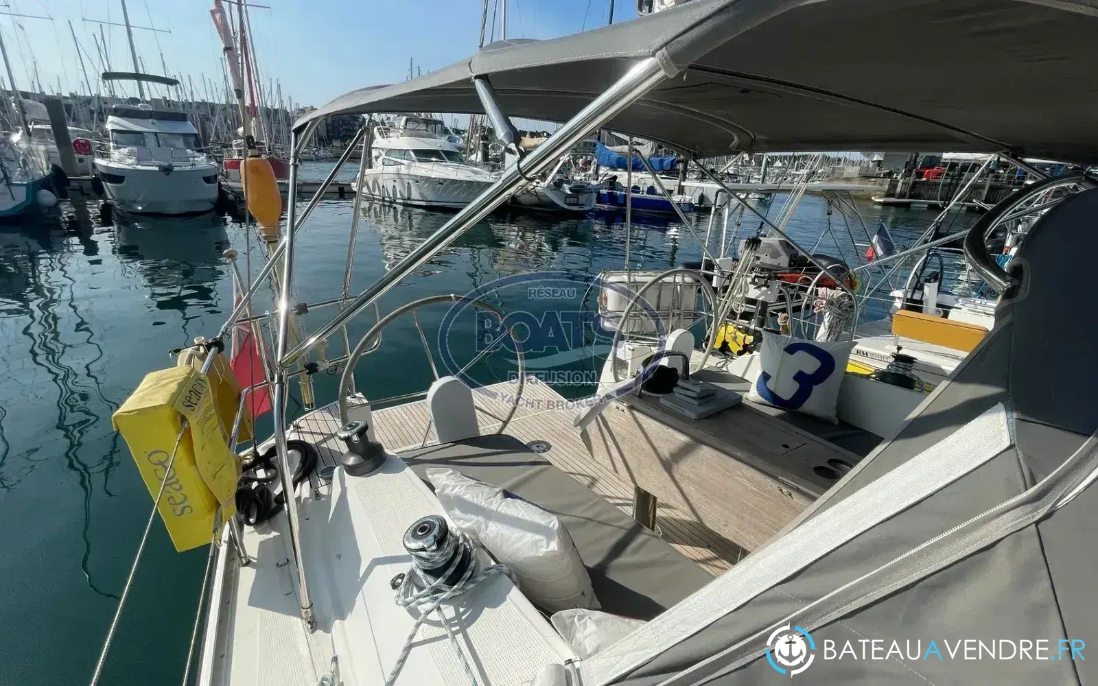 slider 2 Bavaria 37 Cruiser