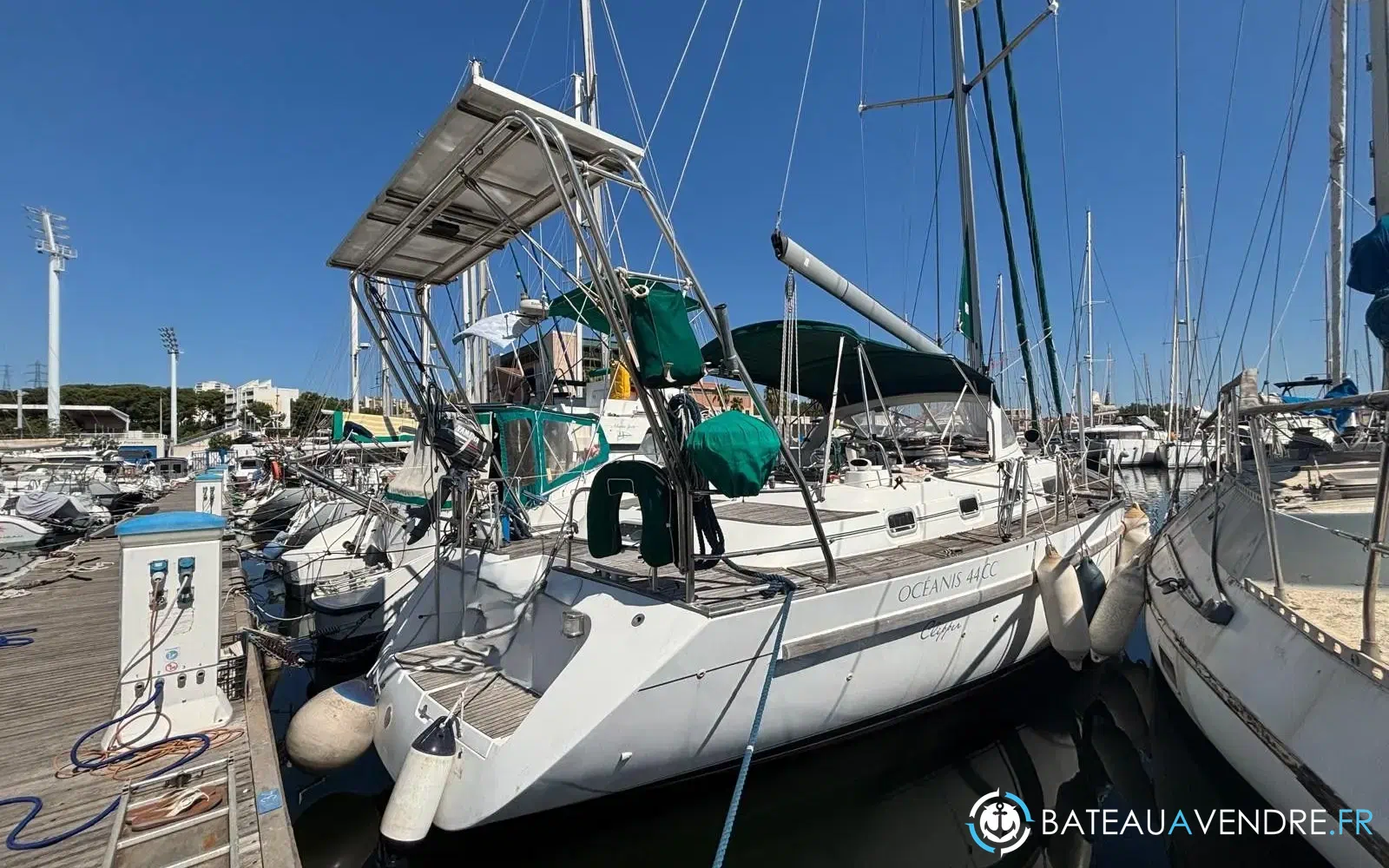 slider 1 Beneteau Oceanis