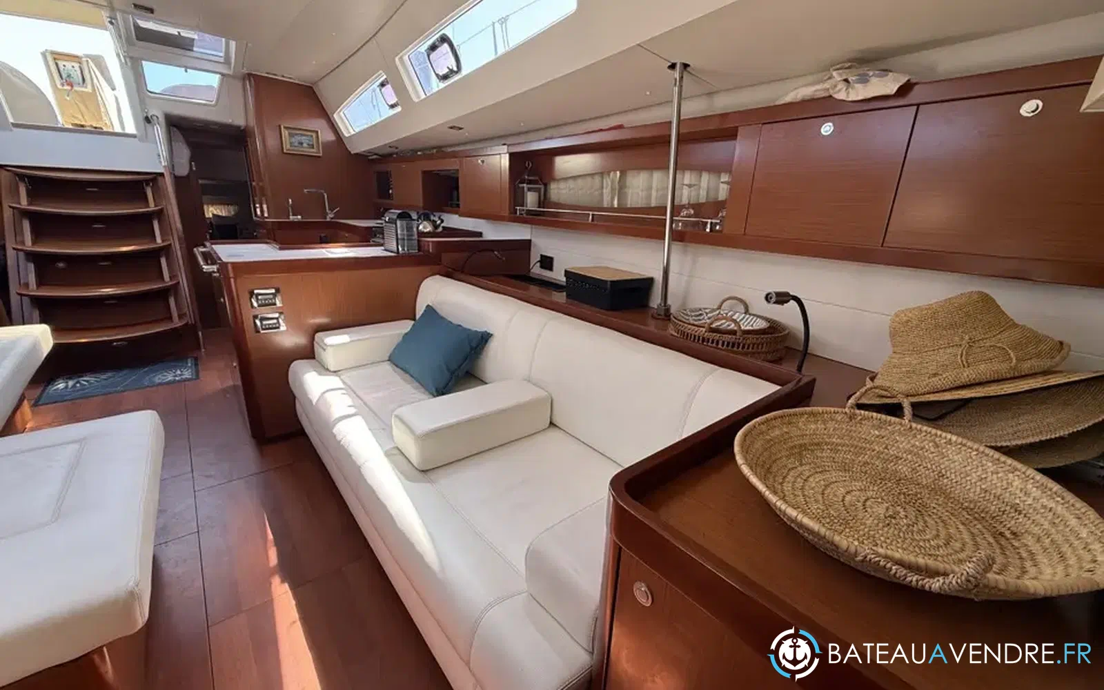 slider 30 Beneteau Oceanis 58