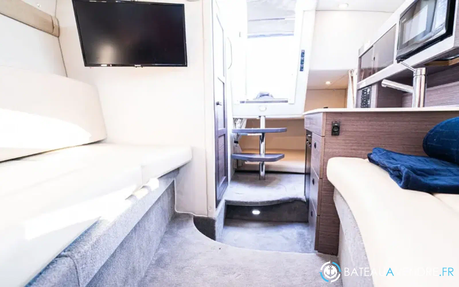 slider 8 Bayliner Cierra 8