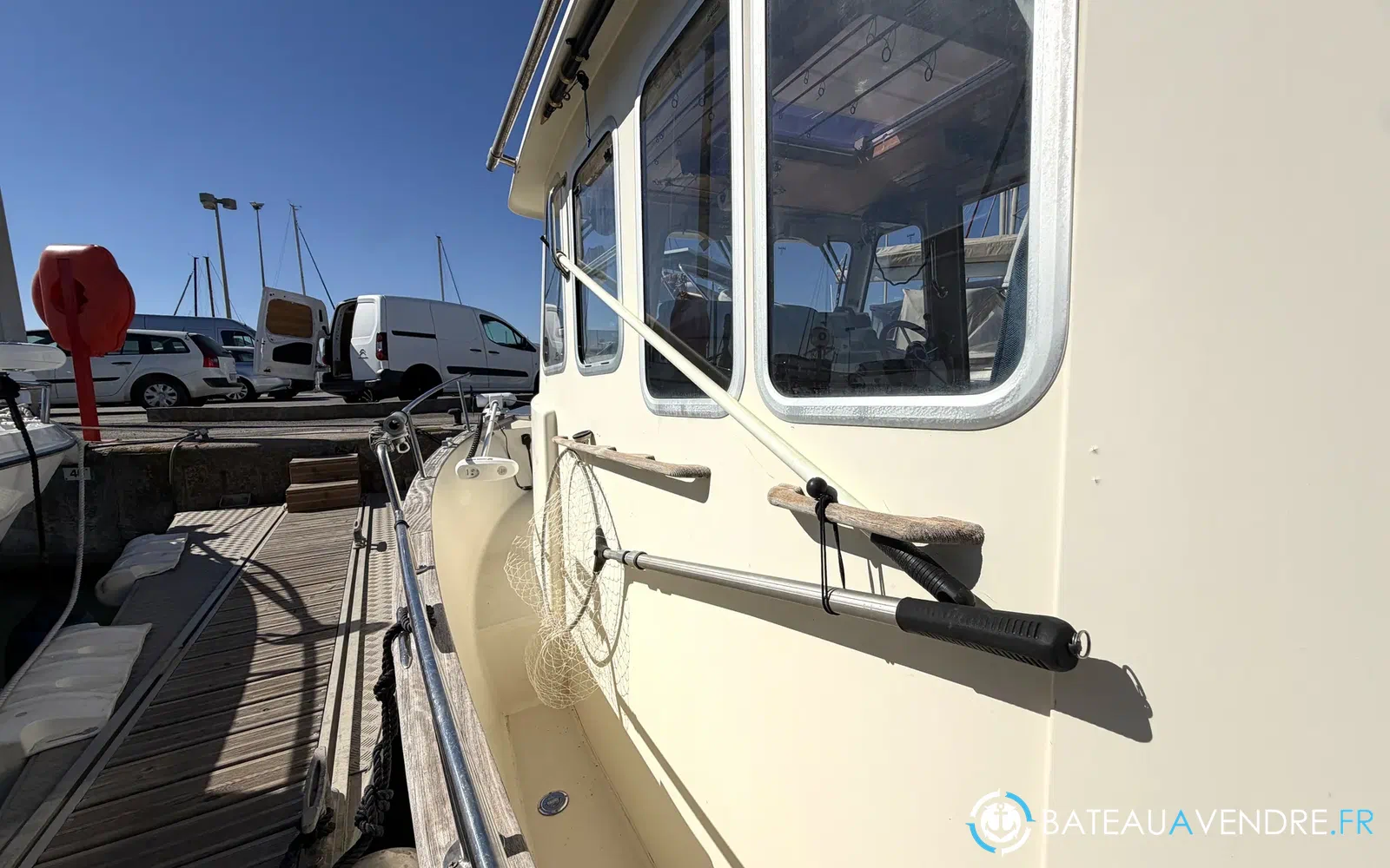 slider 17 Rhea 28 Timonier