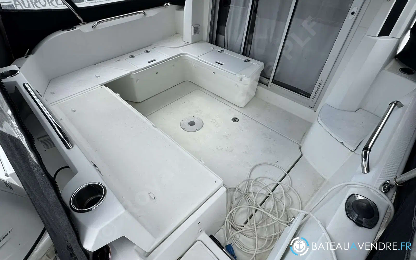 slider 7 Beneteau Antares 8 OB