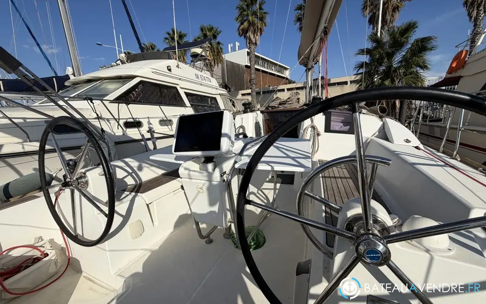 slider 15 Jeanneau Sun Odyssey 379