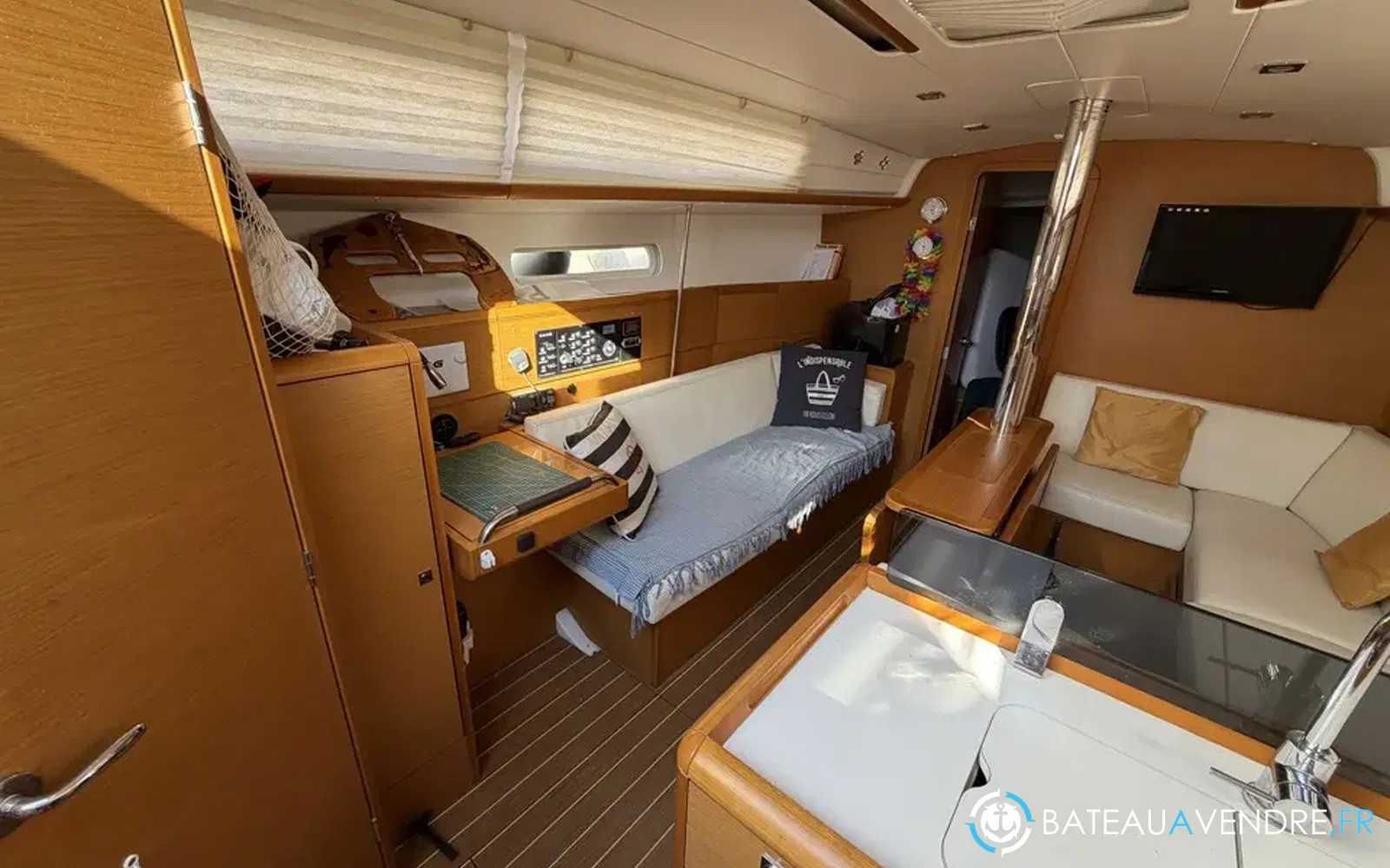 slider 21 Jeanneau Sun Odyssey 379