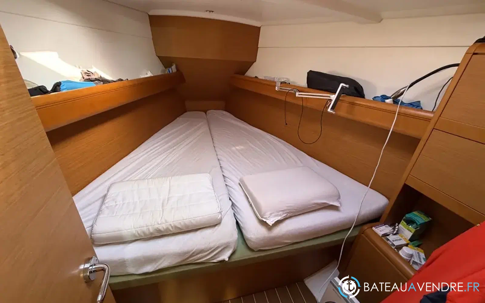 slider 27 Jeanneau Sun Odyssey 379