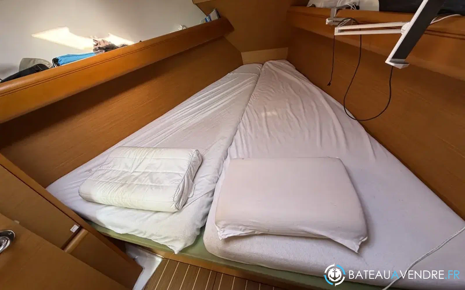 slider 28 Jeanneau Sun Odyssey 379