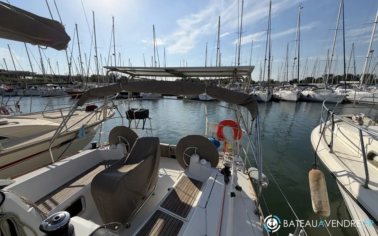 slider 7 Jeanneau Sun Odyssey 379