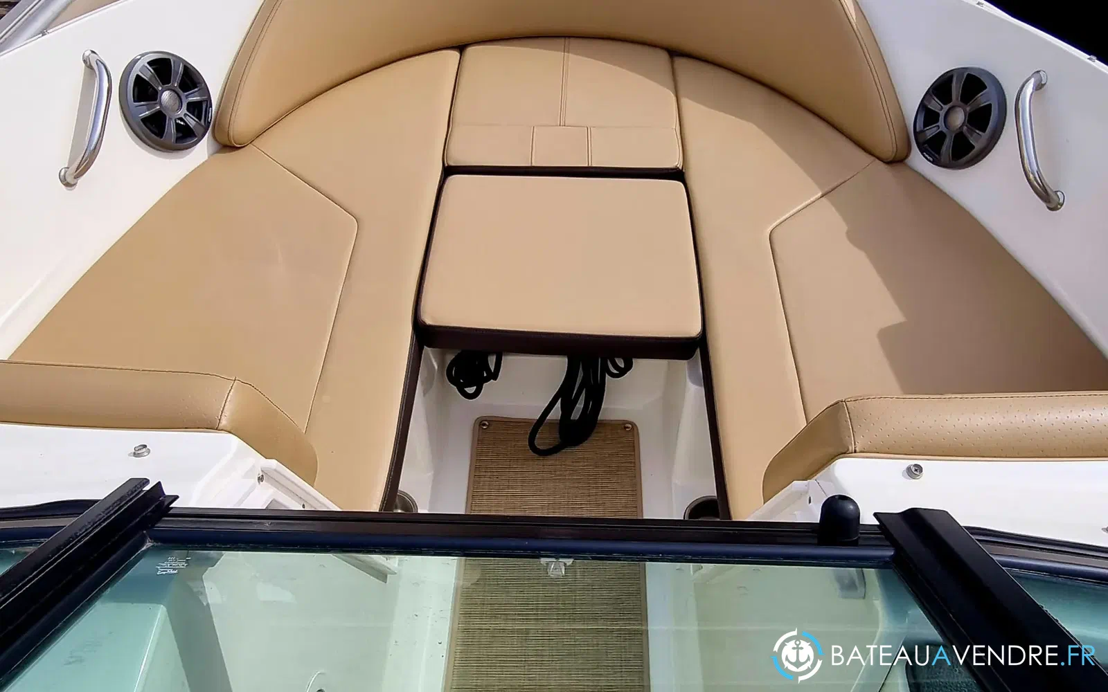 slider 3 Sea Ray 210 SPX OB