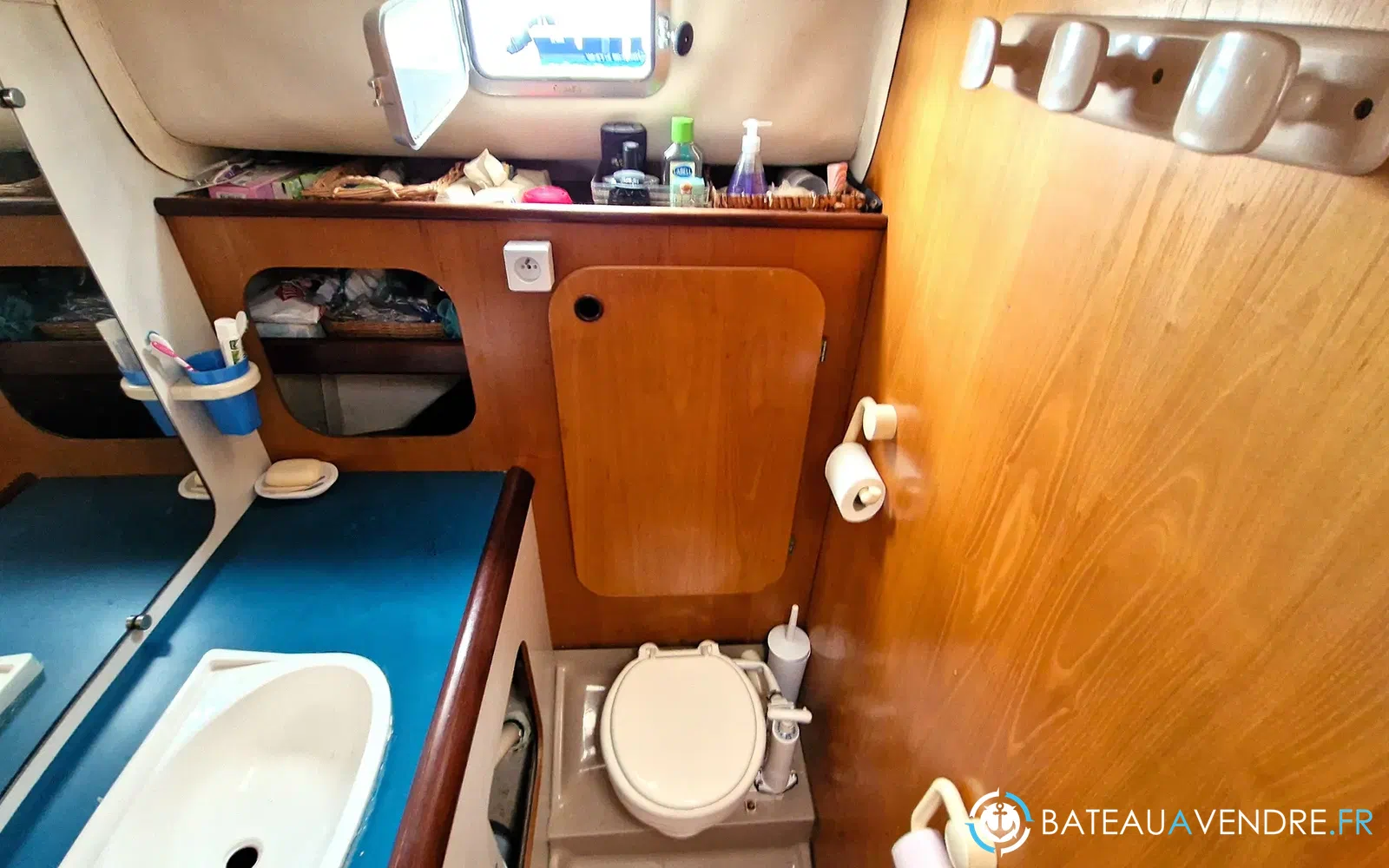 slider 8 Beneteau Antares 800