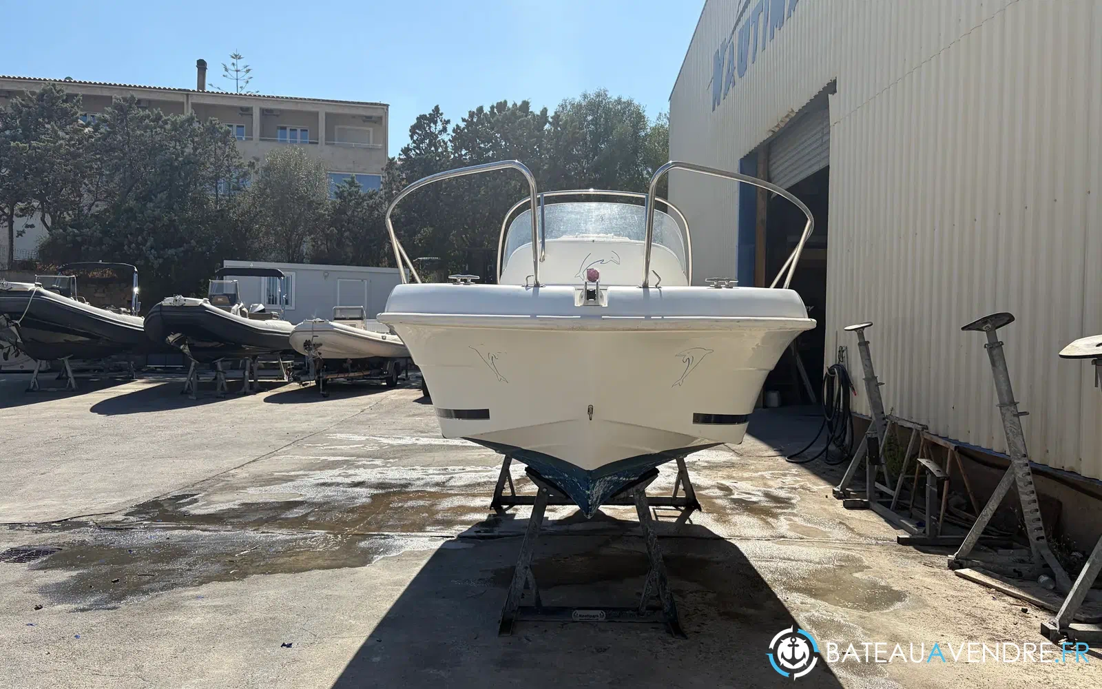 slider 1 Jeanneau Cap Camarat 545
