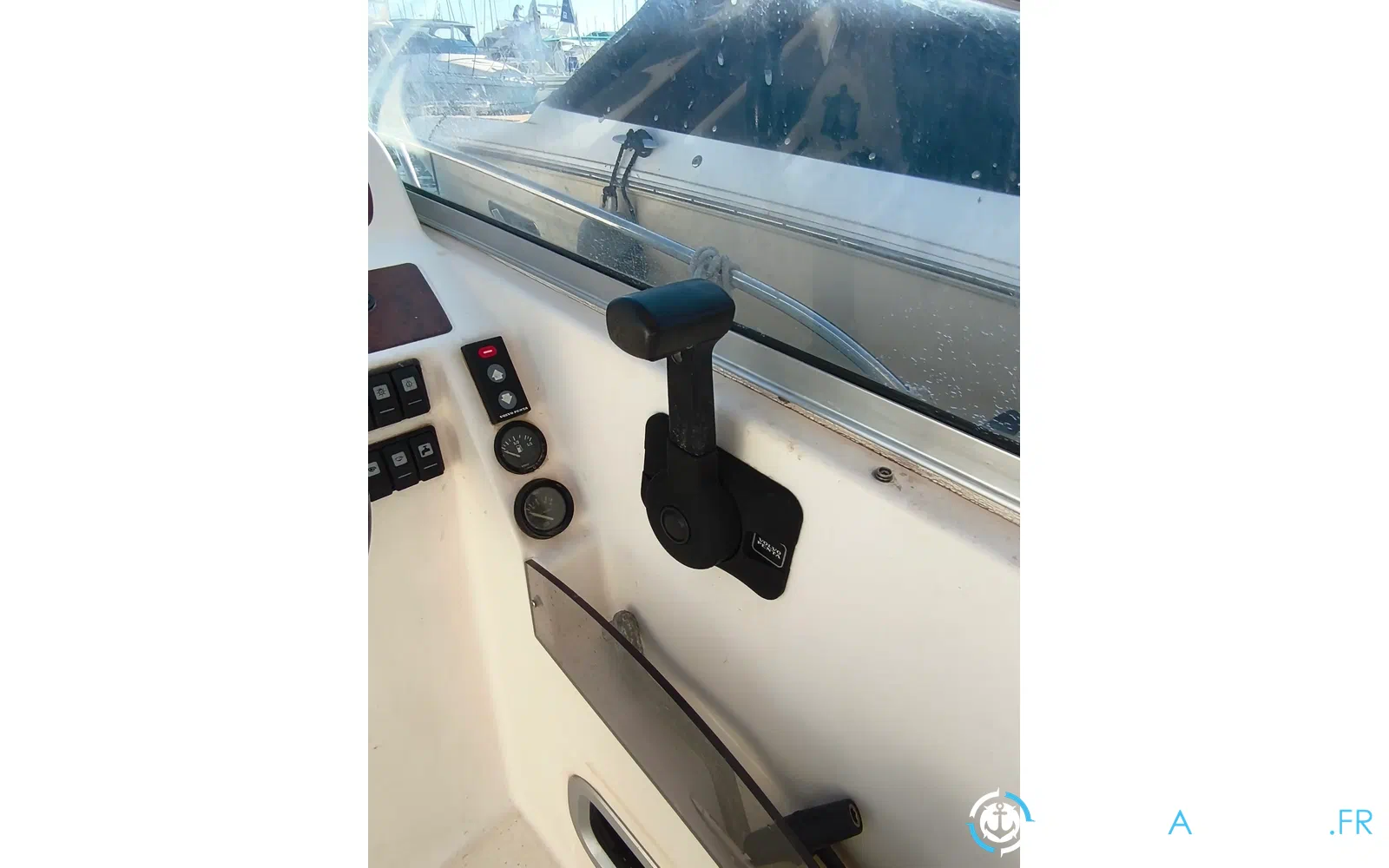 slider 21 Jeanneau Leader 705