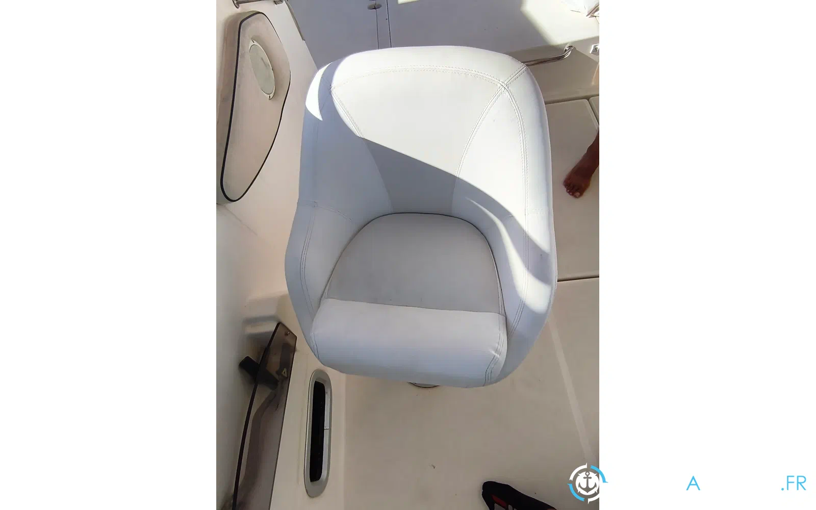 slider 25 Jeanneau Leader 705