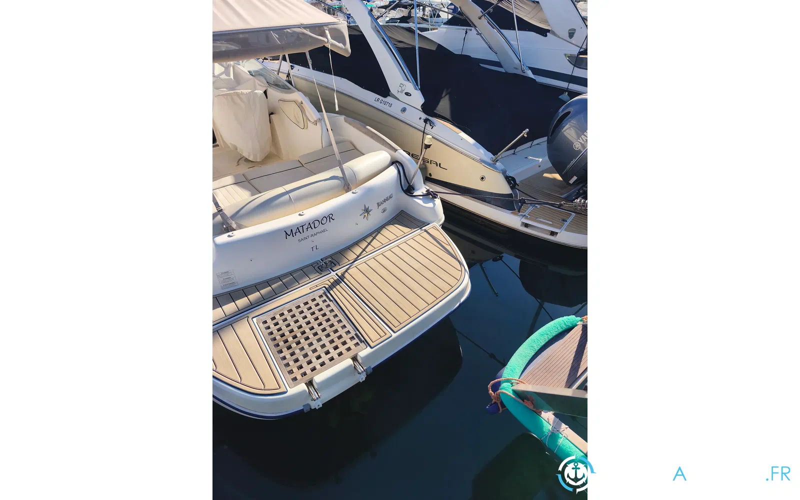 slider 1 Jeanneau Leader 705