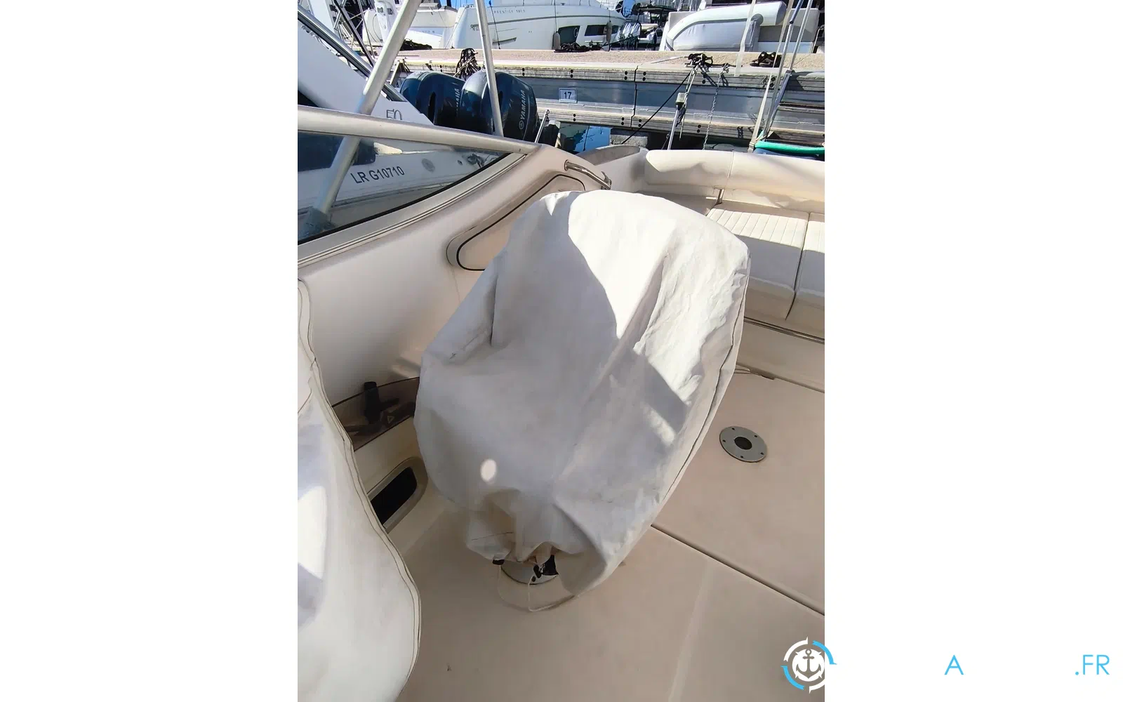 slider 7 Jeanneau Leader 705