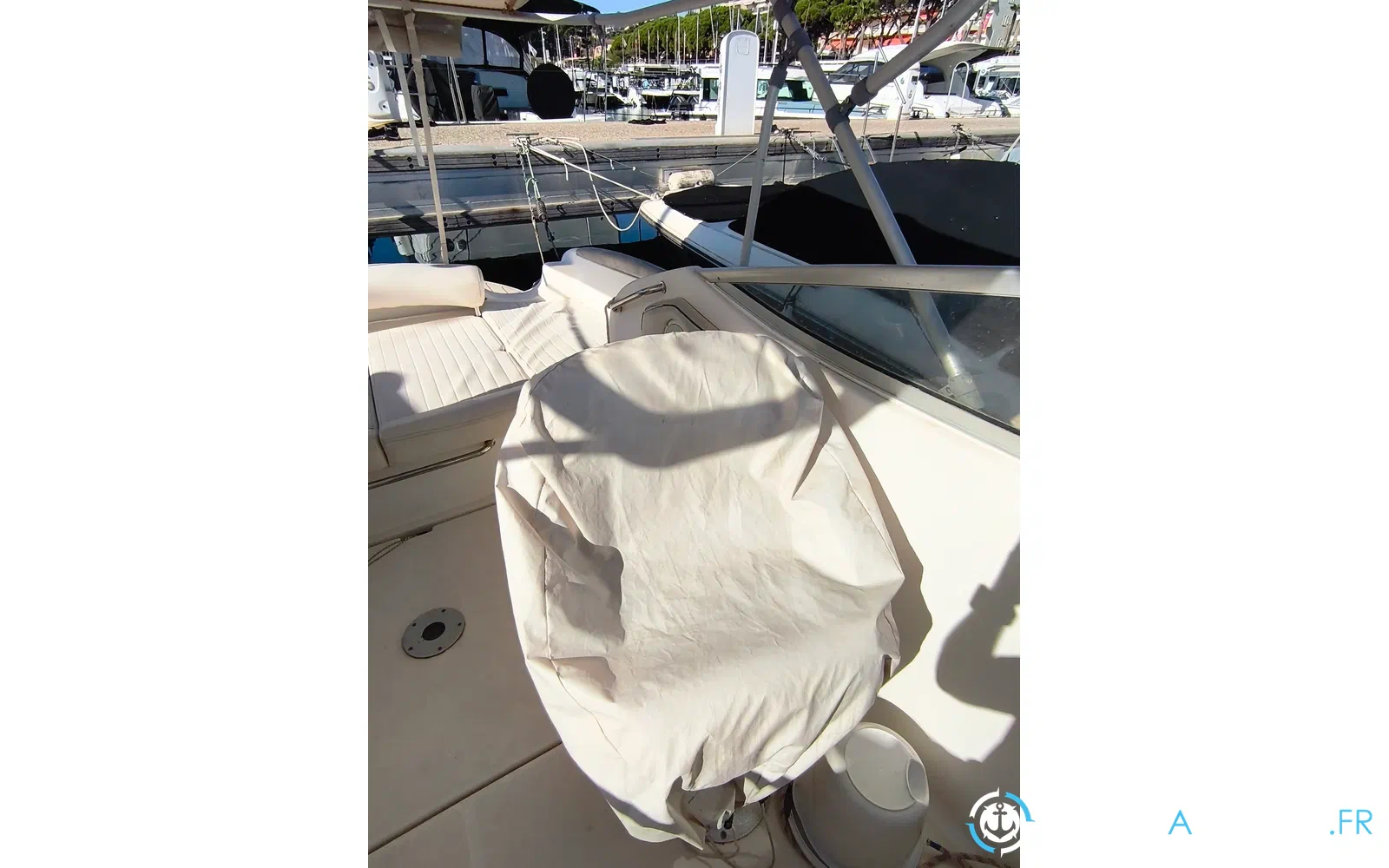 slider 8 Jeanneau Leader 705