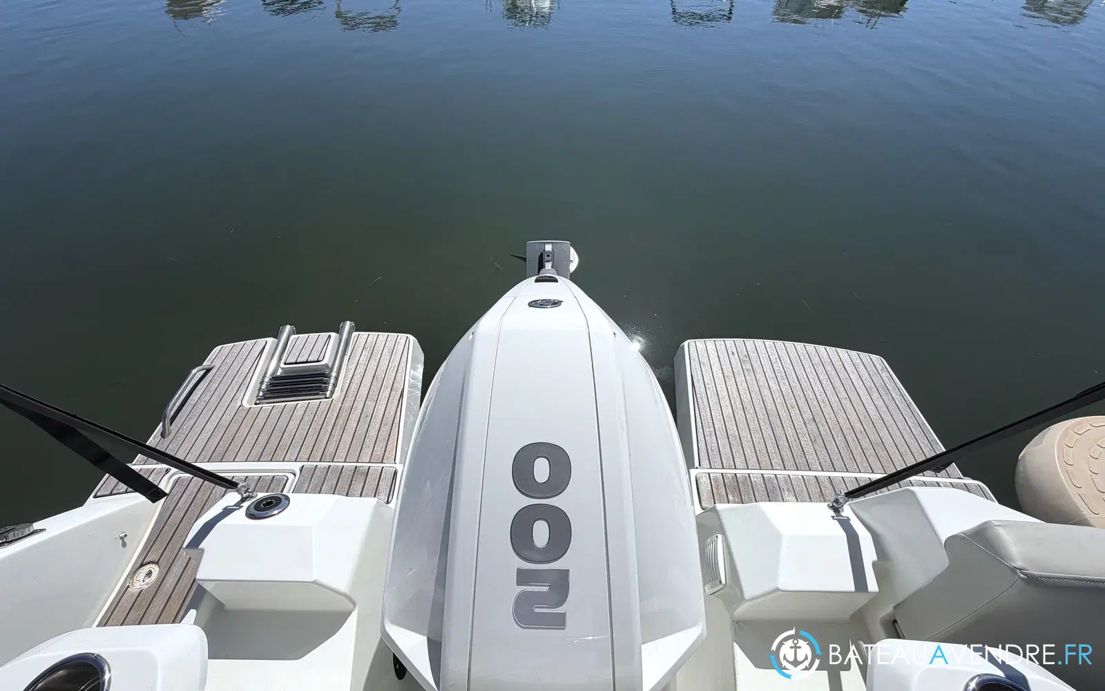 slider 16 Beneteau Antares 8 OB