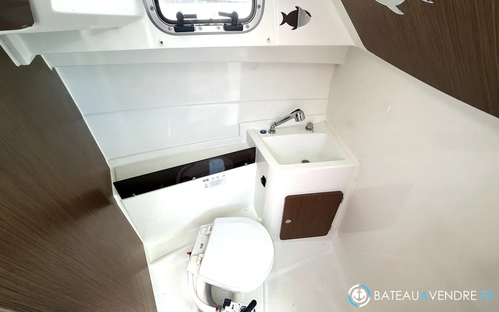slider 15 Beneteau Antares 8 OB