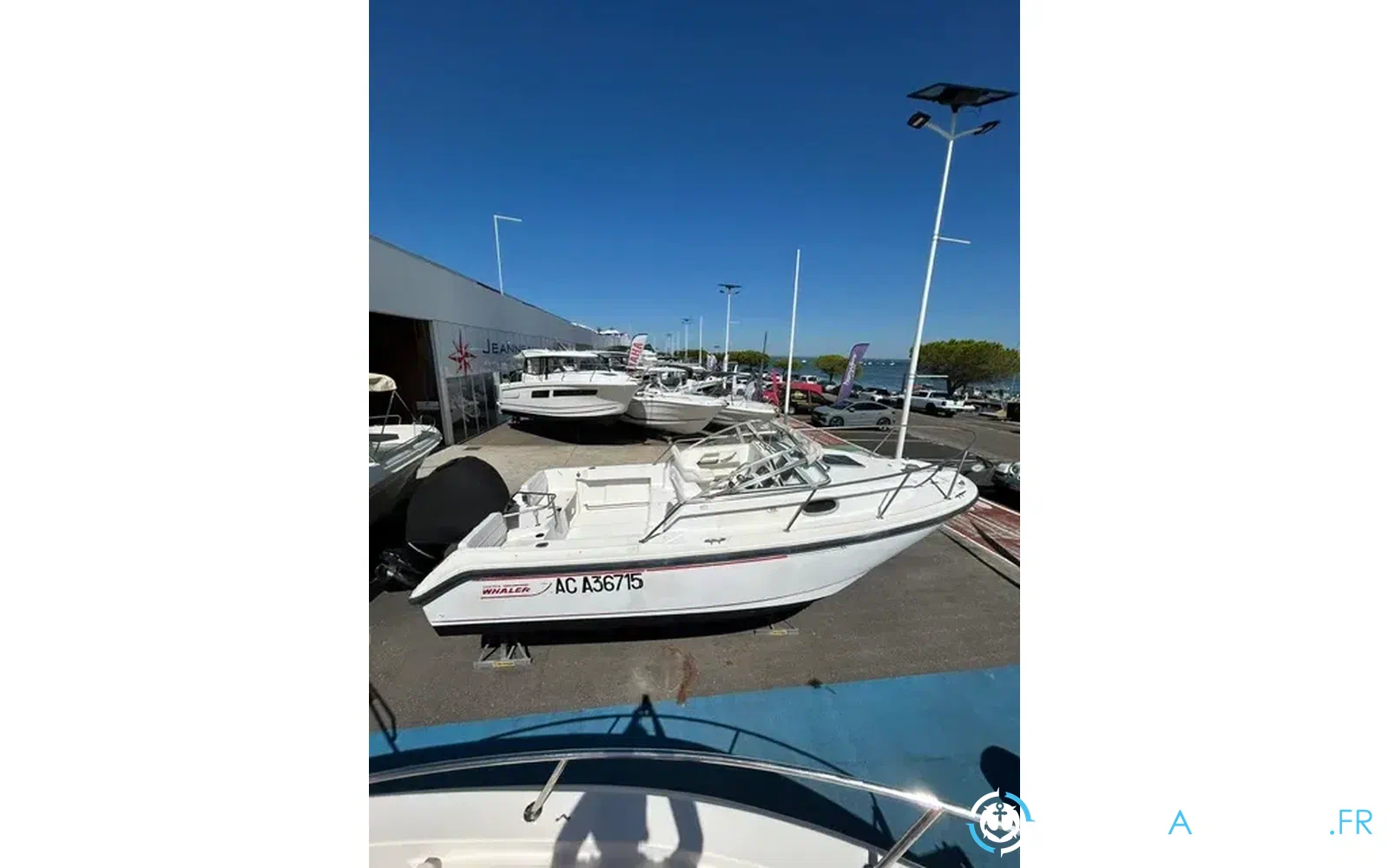 slider 0 Boston Whaler 21 Conquest