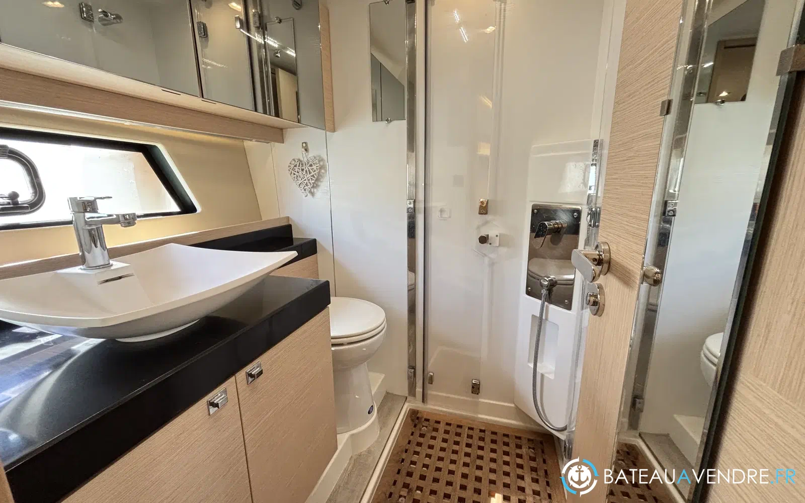 slider 23 Prestige Yachts 500 Fly